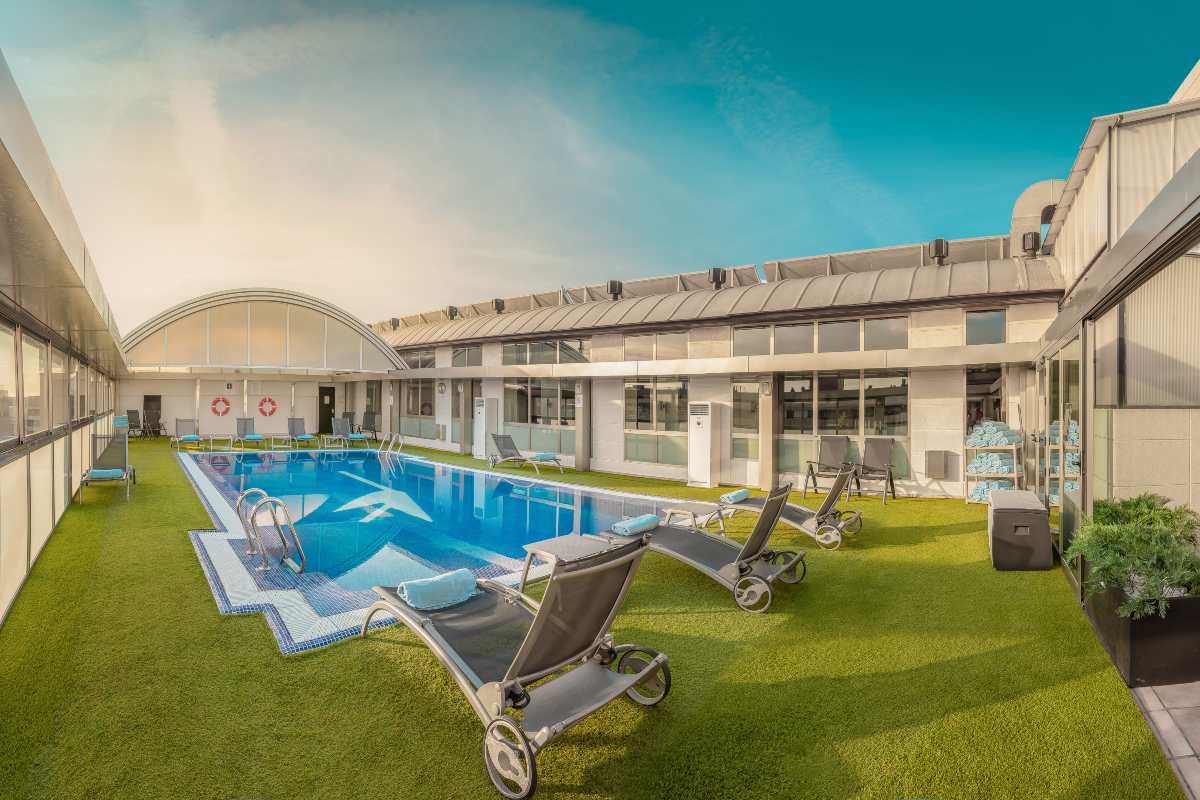 2 nights Spain (SH Valencia Palace Hotel) flights included ( room only)