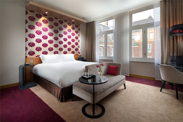 7 nights Amsterdam bed and breakfast (Sofitel Legend The Grand Amsterdam) flights included