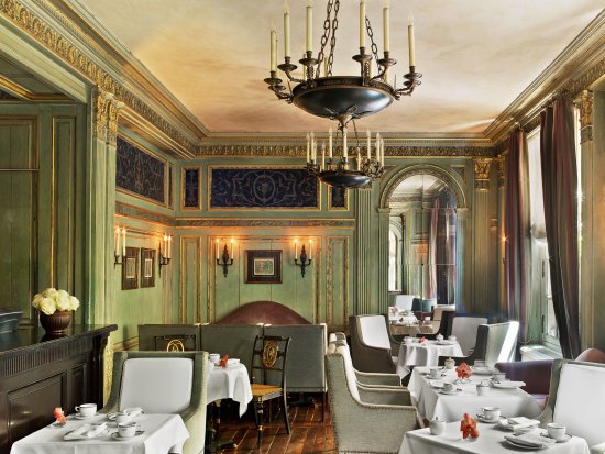 7 nights France bed and breakfast (Le Dokhan’s Paris Arc de Triomphe, a Tribute Portfolio Hotel) flights included