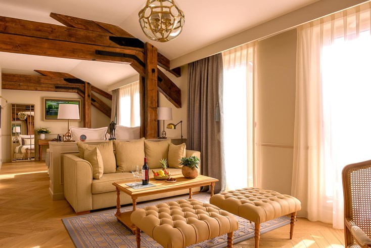 7 nights France bed and breakfast (Hôtel Chais Monnet & Spa) Flights included