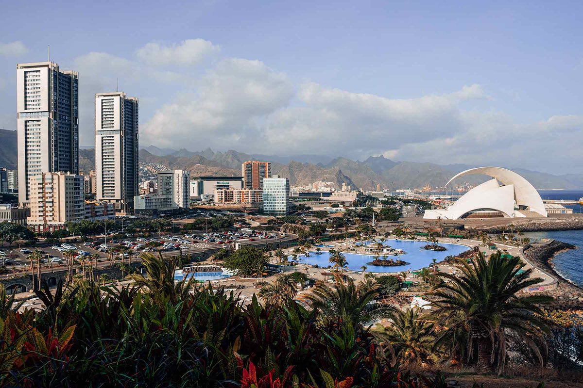 2 nights Spain bed and breakfast (Catalonia Oro Negro) flights included