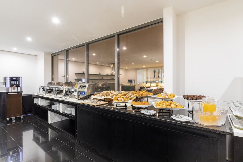 7 nights Portugal bed and breakfast (Pestana Algarve Race Hotel) flights included