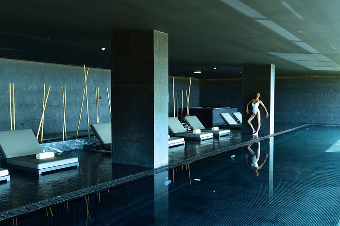 7 nights Portugal bed and breakfast (Pestana Algarve Race Hotel) flights included
