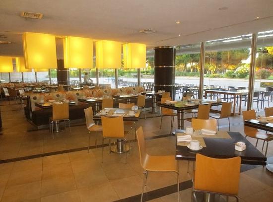 7 nights Portugal bed and breakfast (Pestana Vila Sol) flights included