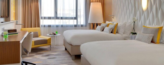7 nights France bed and breakfast (Renaissance Aix-en-Provence Hotel) flights included