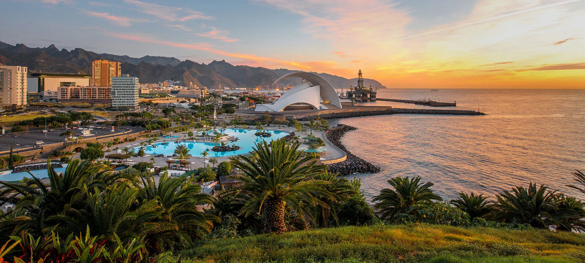 2 nights Spain bed and breakfast (Gran Oasis Resort) flights included