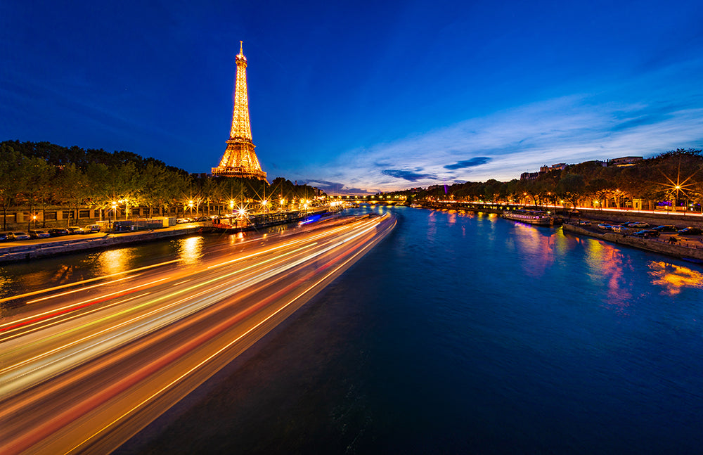 7 nights France bed and breakfast (Victoria Palace Hotel Paris) flights included