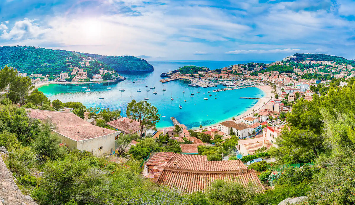 2 nights Spain bed and breakfast (HM Palma Blanc) flights included