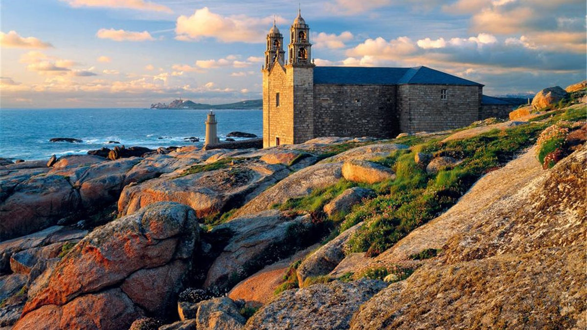 2 nights Spain (Hospedium Hotel La Marina) flights included (room only)